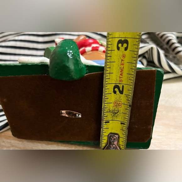 Claydough stocking hook bear & slay w/ 2 mantle hooks floral embossed bundle - Picture 6 of 16